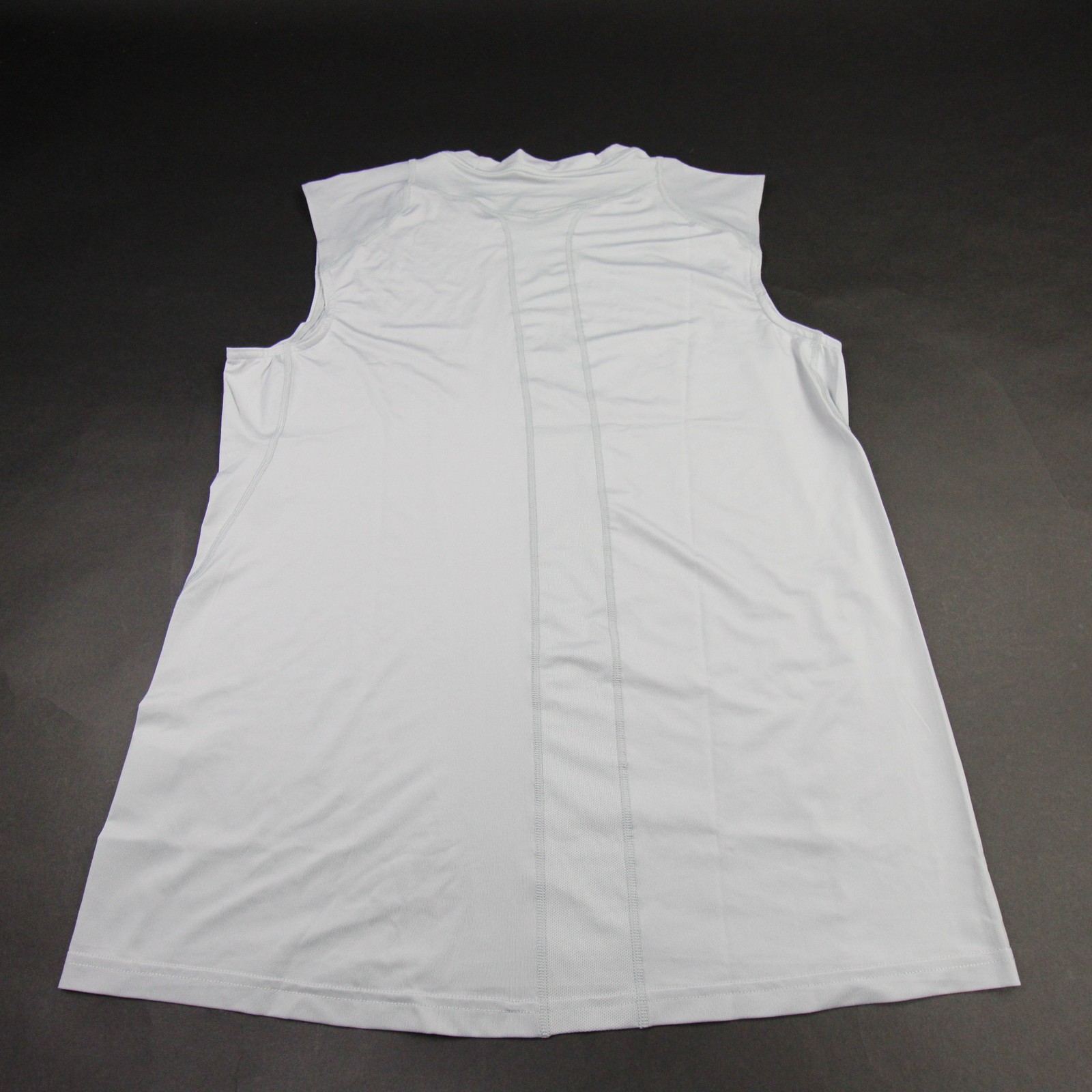 Nike Dri-Fit Sleeveless Shirt Men’s Light Gray New with Tags Multiple Sizes