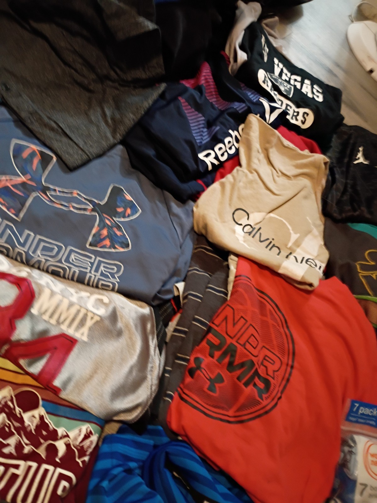 Assorted Kids Tops -Lotss! Price For all