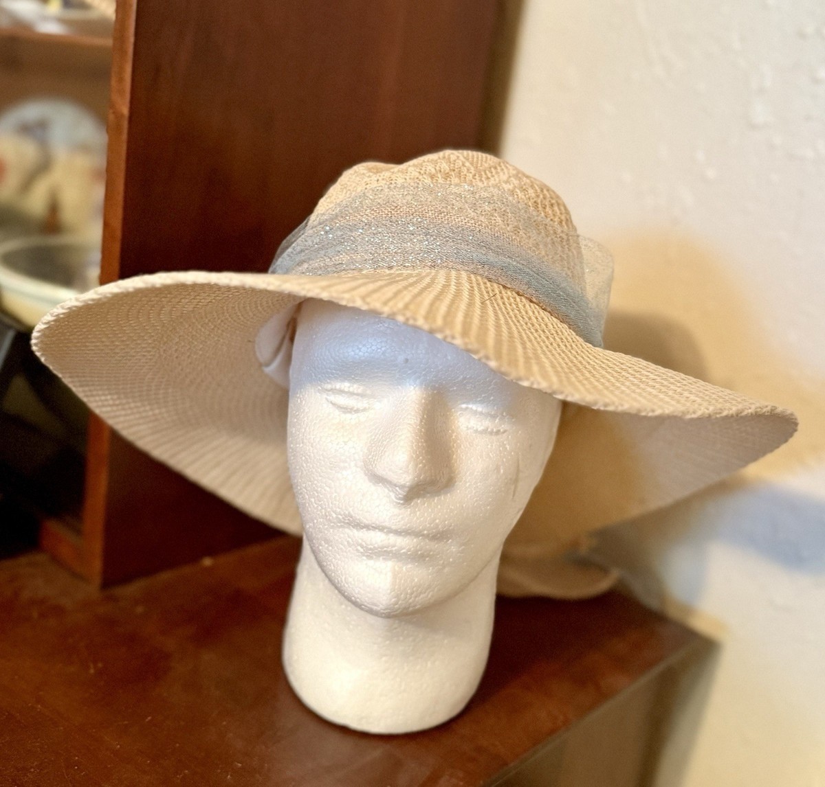 Women’s Fashion Hat-unbranded
