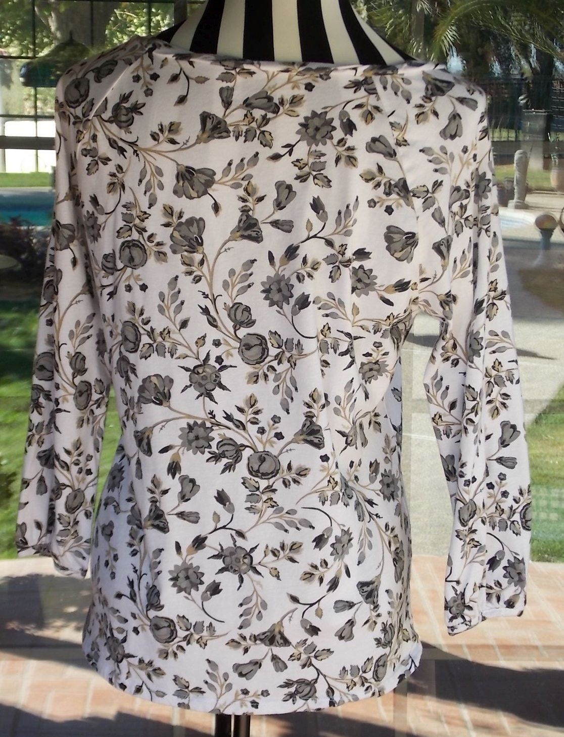 3/4 Sleeve Basic Edition Ruched Neckline Knit Shirt Sz. M 42″ Bust
