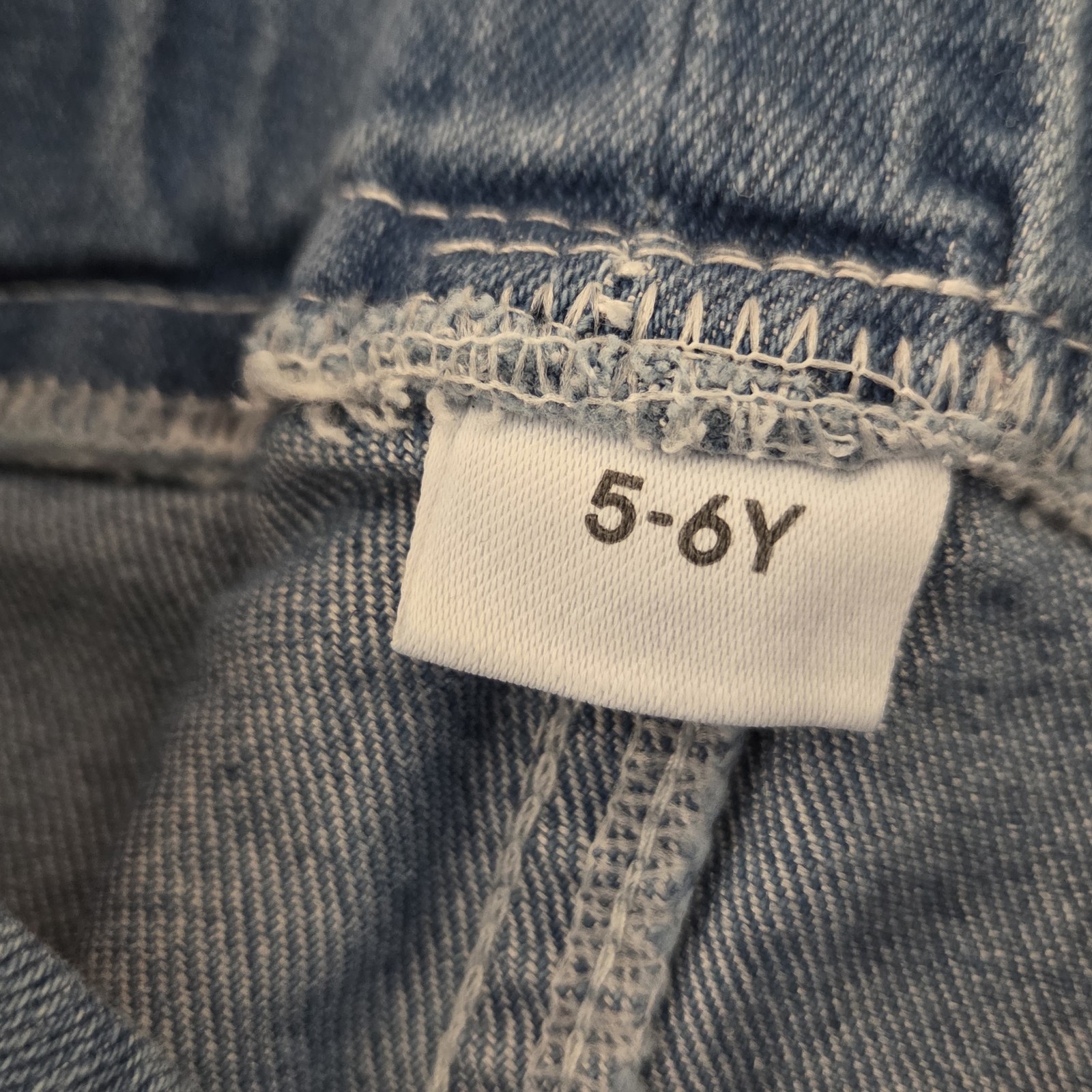 Girls Blue Denim Pull-On Straight Jeans, Butterfly Print, Elastic Waist 5-6Y Xsm