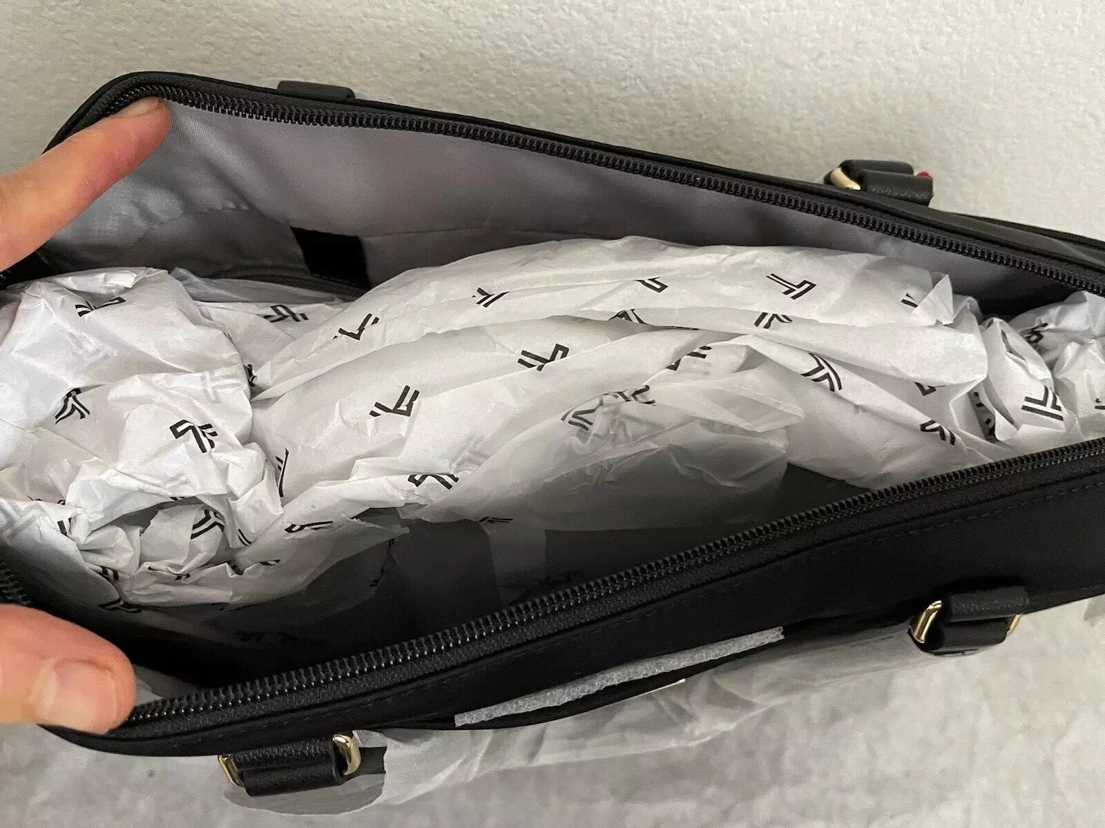 NWT Tumi Voyageur Kendallville Briefcase Bag $495 Black/Gold