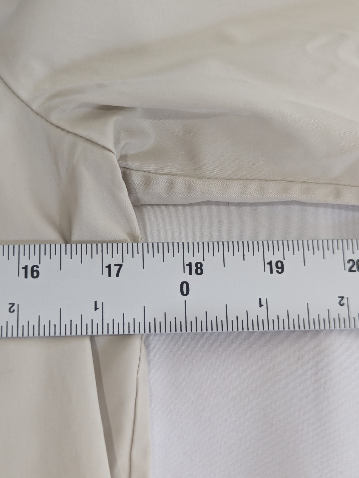 COS Women Minimalist Top Size 2 Cotton Back Button Structured Classic Old Money