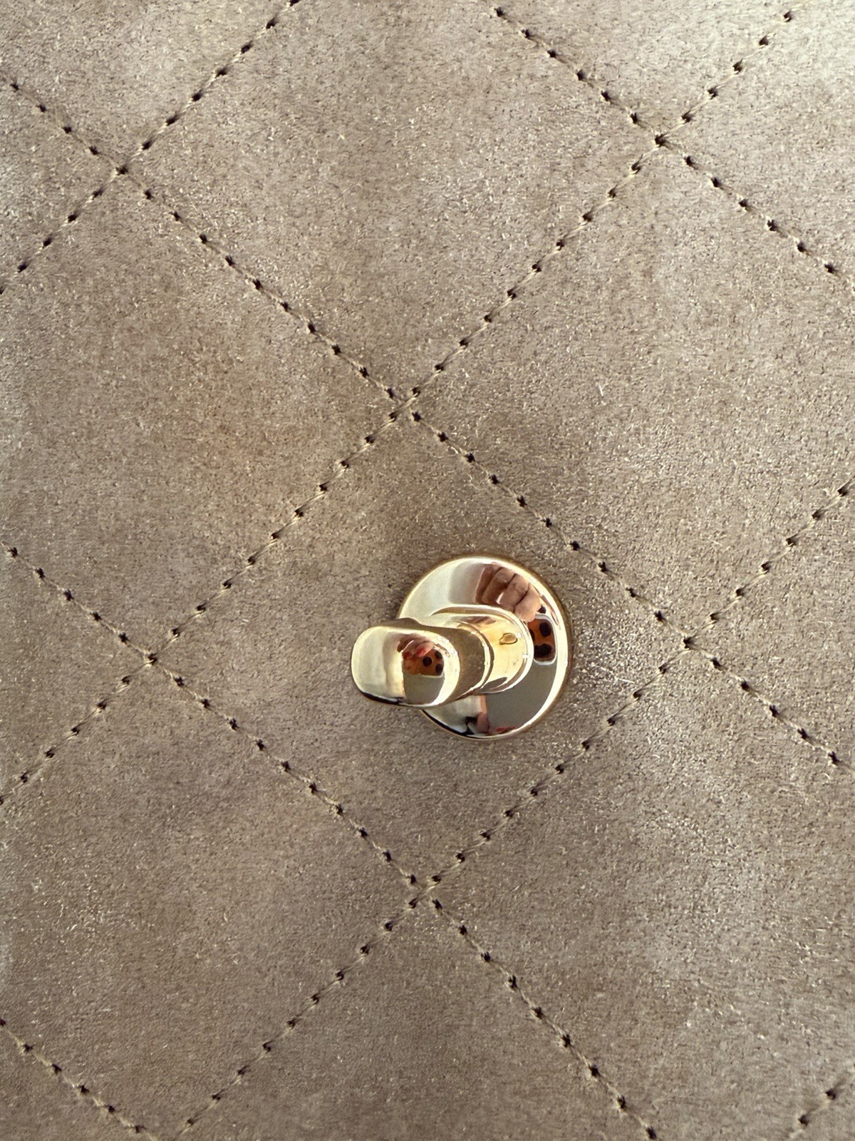 CHANEL Beige Quilted Flap Shoulder Bag Chain Strap Turn Lock Gold HW