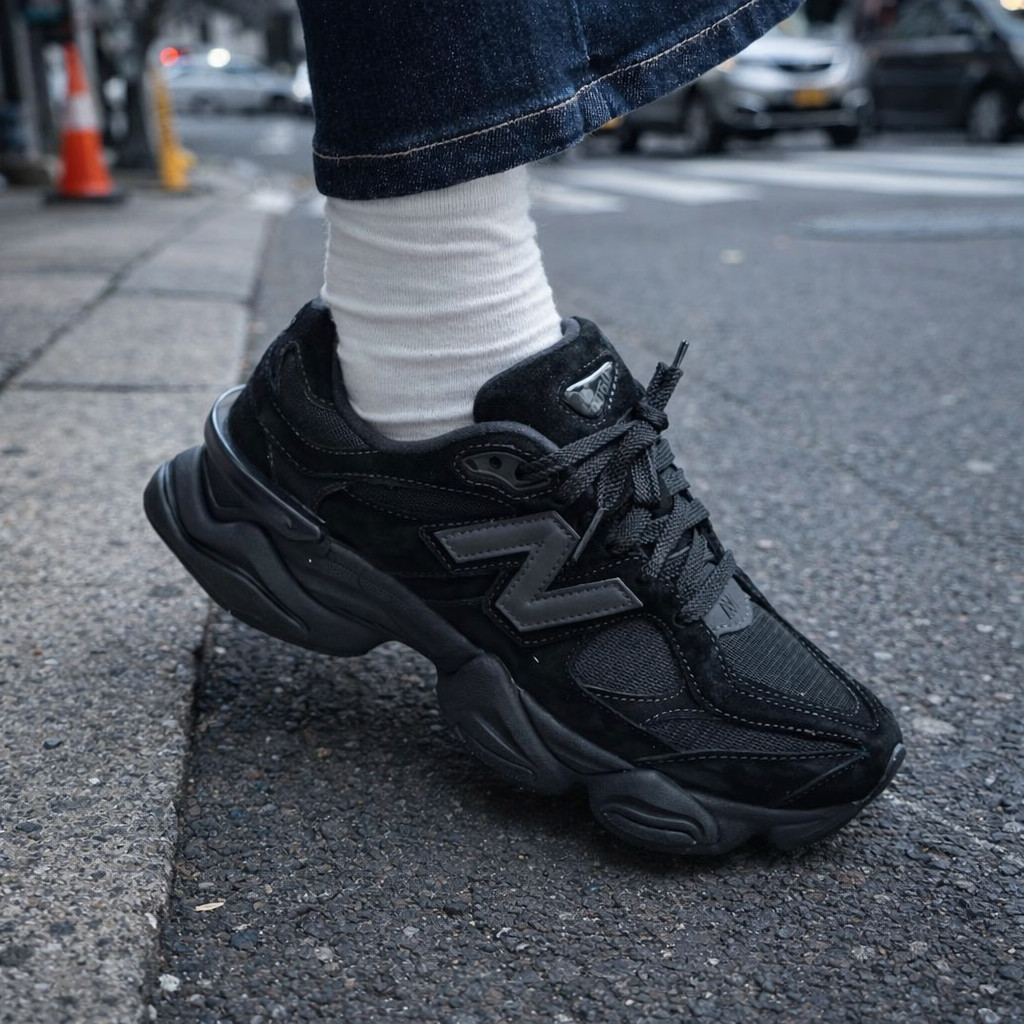 New Balance 9060 Triple Black U9060BPM Men’s Size New