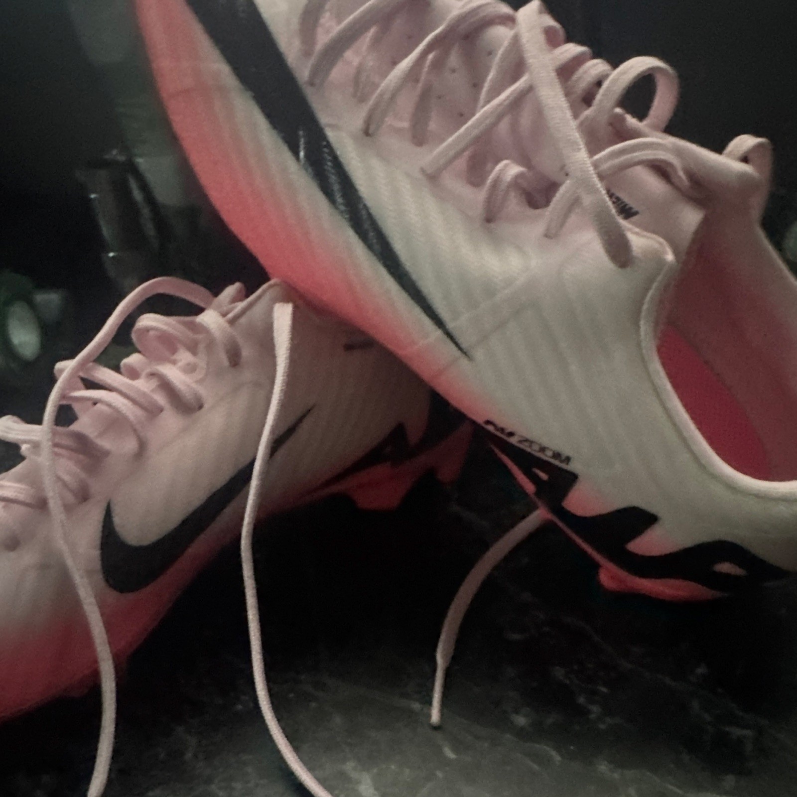 Nike Mercurial Men’s Low Top Lace-Up Soccer Cleats Solid Pink White Black