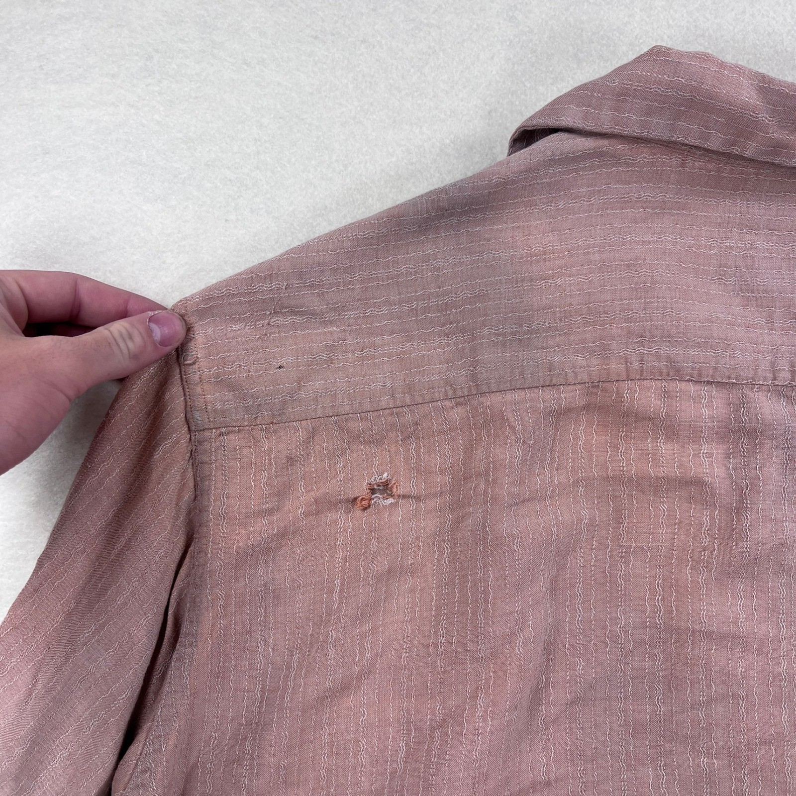 Vintage 50s 60s Wings Mauve Wavy Rayon Gab? Stripe Button Up Shirt XL Patched