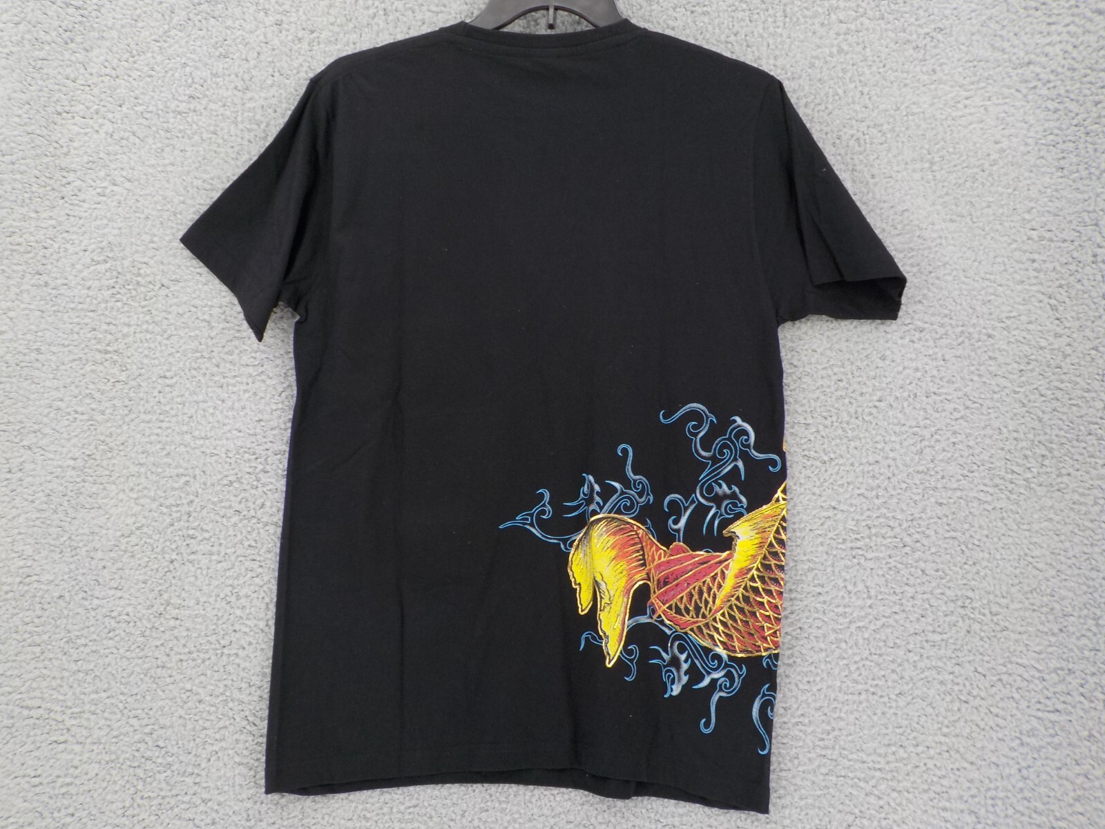 Top Creations Coi Fish T-Shirt Mens SZ L Black Graphic T Coral Hibiscus NWOT