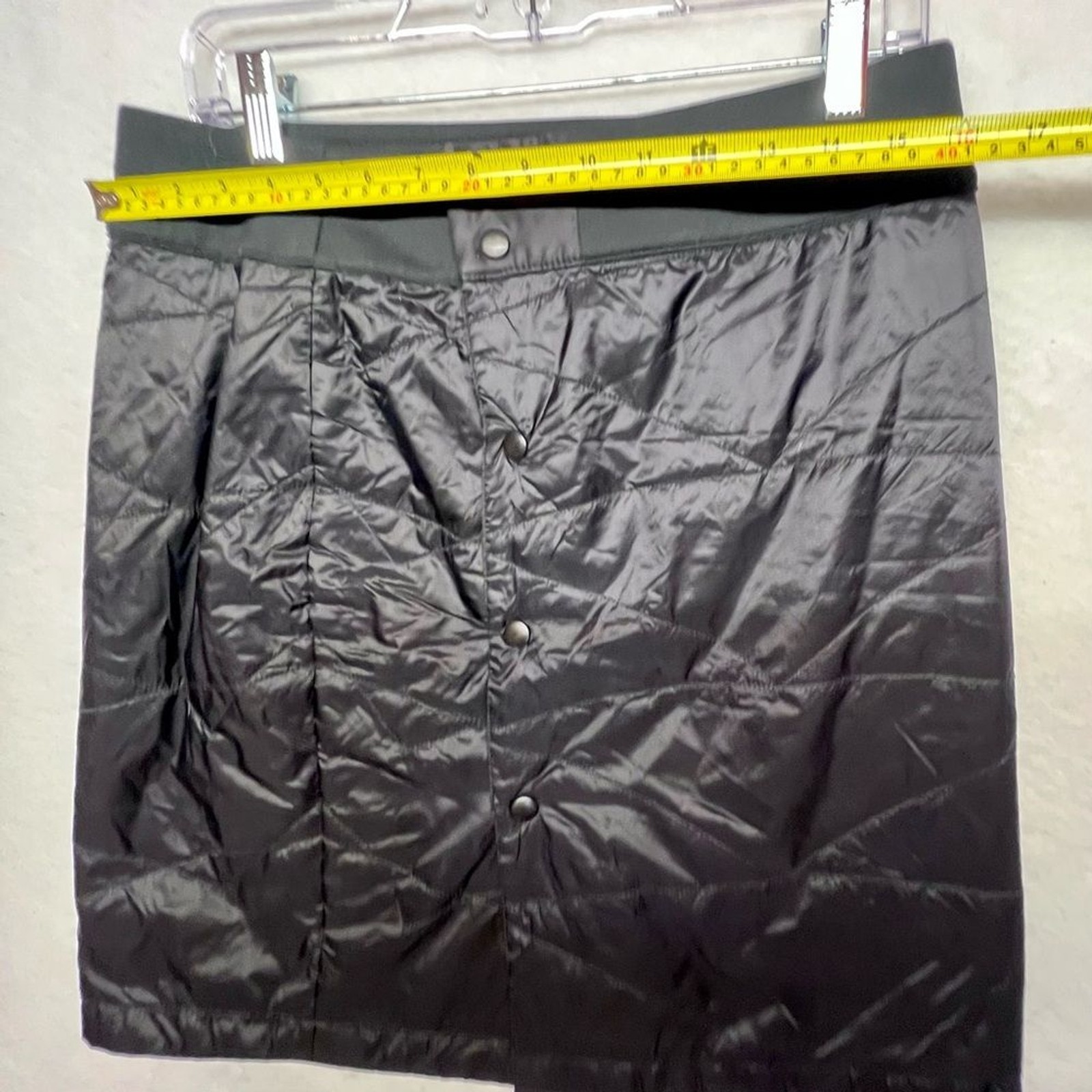 L.L. Bean Women’s Insulated Black Puffer Skirt Size 6