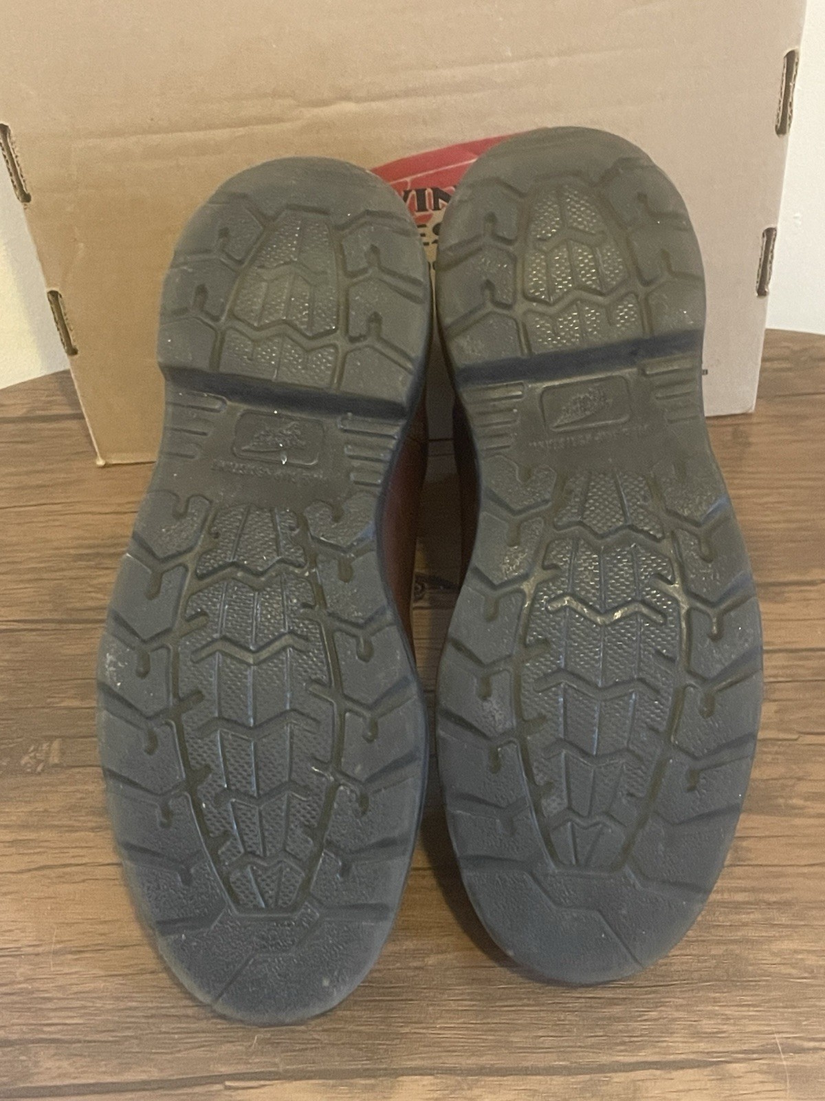 Red Wing Boots 2406 Men’s 10.5 With The Tuff Toe Coating Last Pic Is a Ad