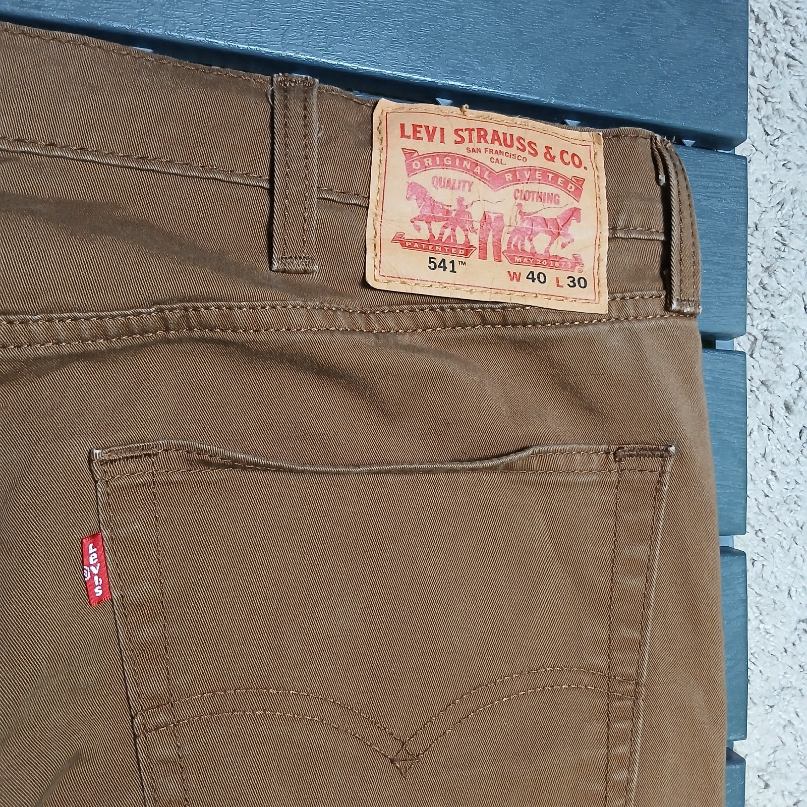 Levis 541 Men All Seasons Tech Pants 40X30 Brown 5 Pockets Red Tab Stretch PB83