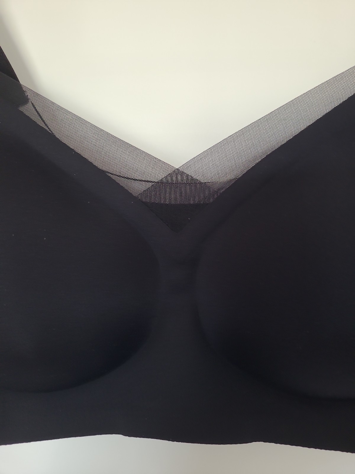 shapermint Womens bra Black Sz. large NEW
