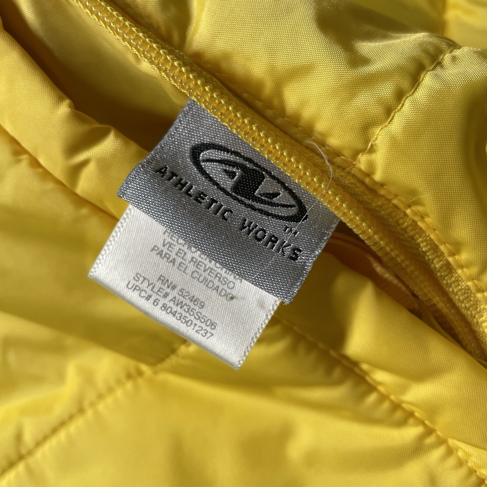 Vintage Puffer Jacket Vest Men’s XL Blue Yellow Zip Quilted Hipster Streetwear