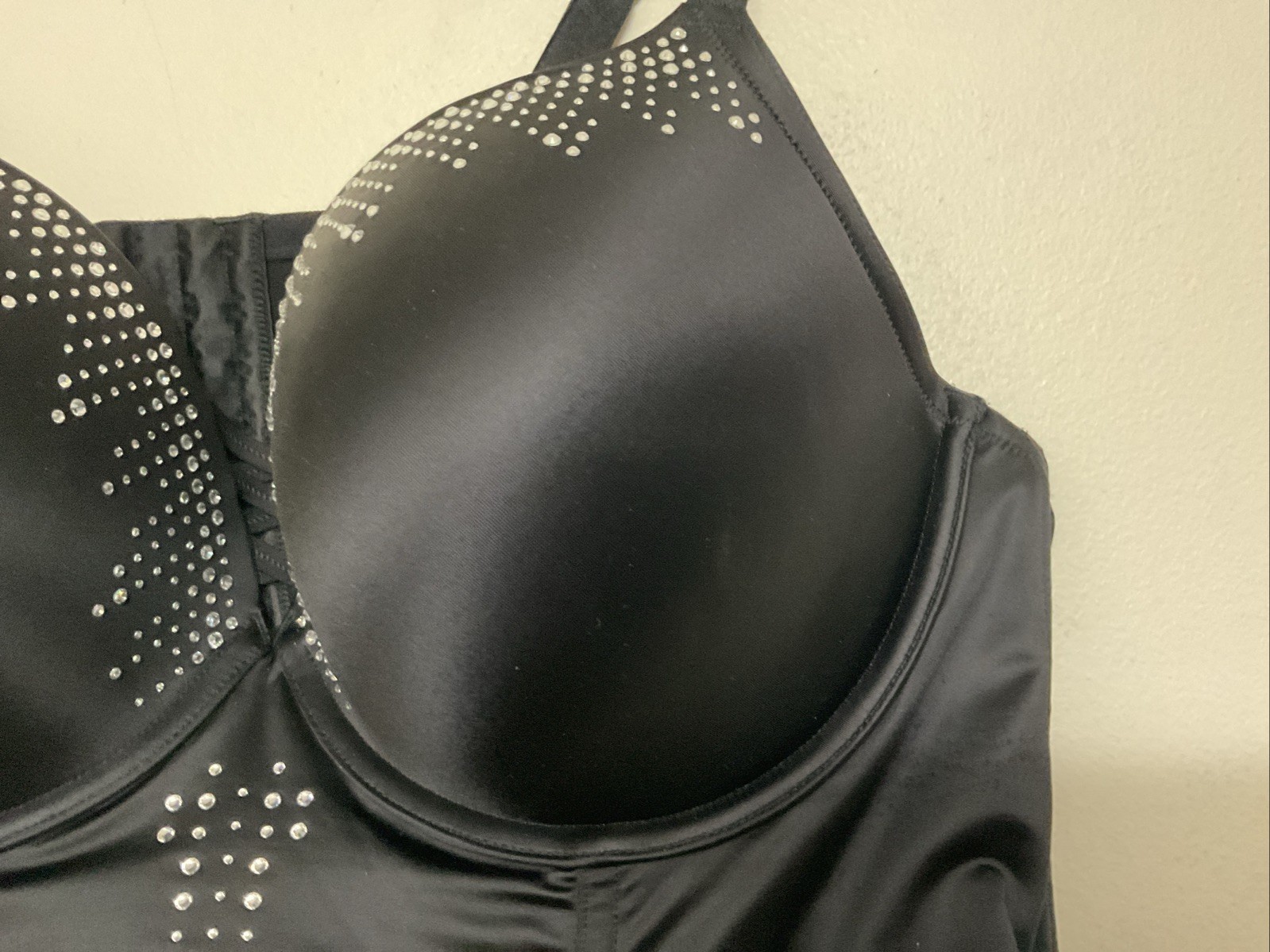 Womens Torrid XO Plunge Push-Up Bra Diamante rhinestone Black Size 50 B