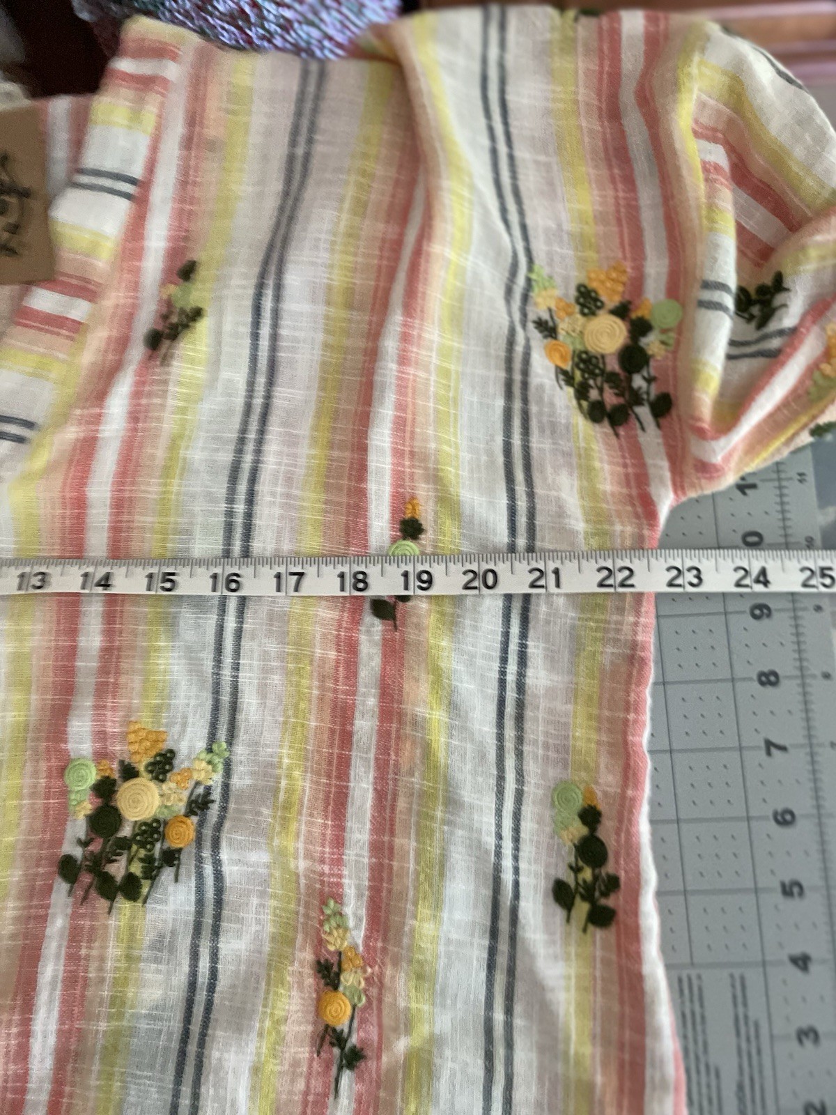 Ivy Jane 100% Cotton Gauze Embroidered Boho Whimsical Pull Over Top Size S/M NWT