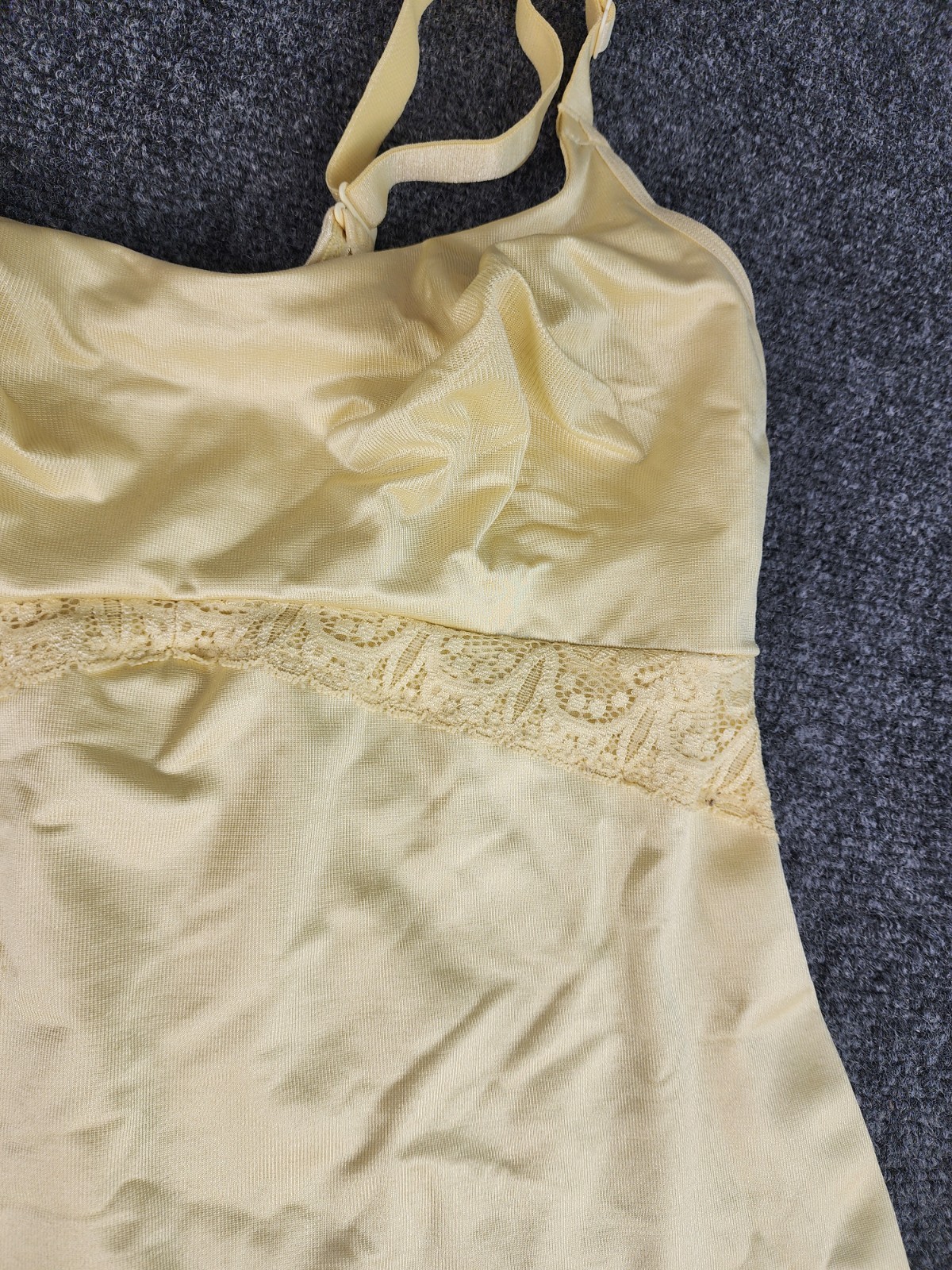 Ruby Ribbon Lace Cami Canary Yellow color Style 3024 Size 36 Show EUC