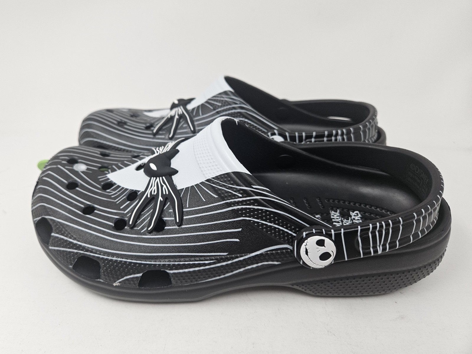 Crocs Classic Sandals, Men’s Nightmare Before Christmas, Black, 208275, NEW!