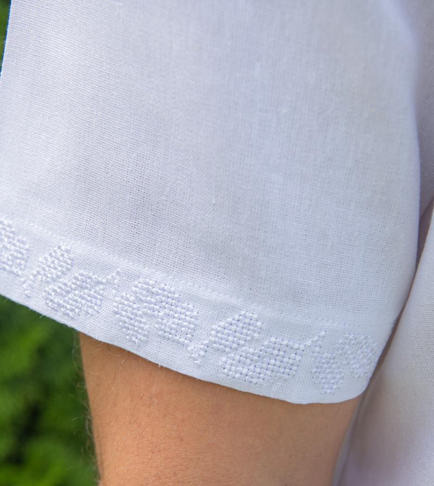 Ukrainian Embroidered Tradition shirt for men Sorochka Vyshyvanka S,M,L,XL-4XL