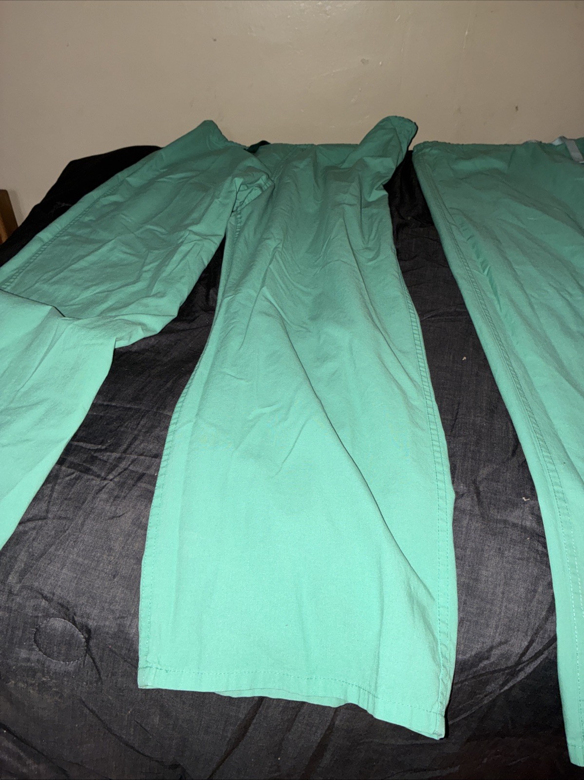 Lot of 2 Medline M500 NT JM-CM Scrub Pants Medium Green Unisex Straight Leg