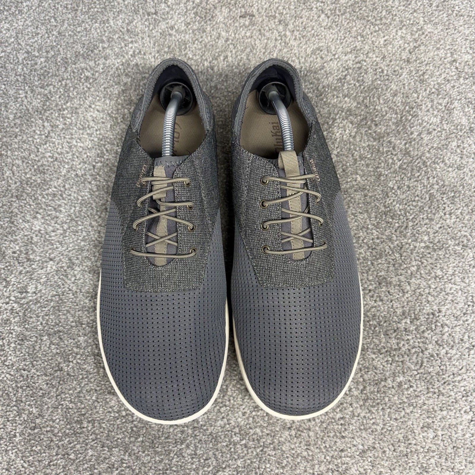 Olukai Nohea Moku Men’s Size 12 Grey White Casual Shoes Slip On Comfort Outdoors