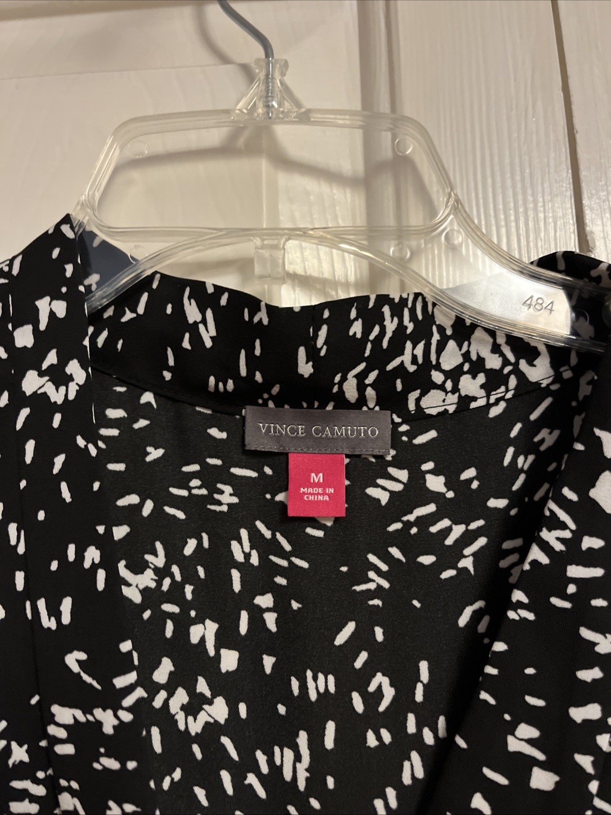 Vince Camuto Top Sleeveless Women’s Medium