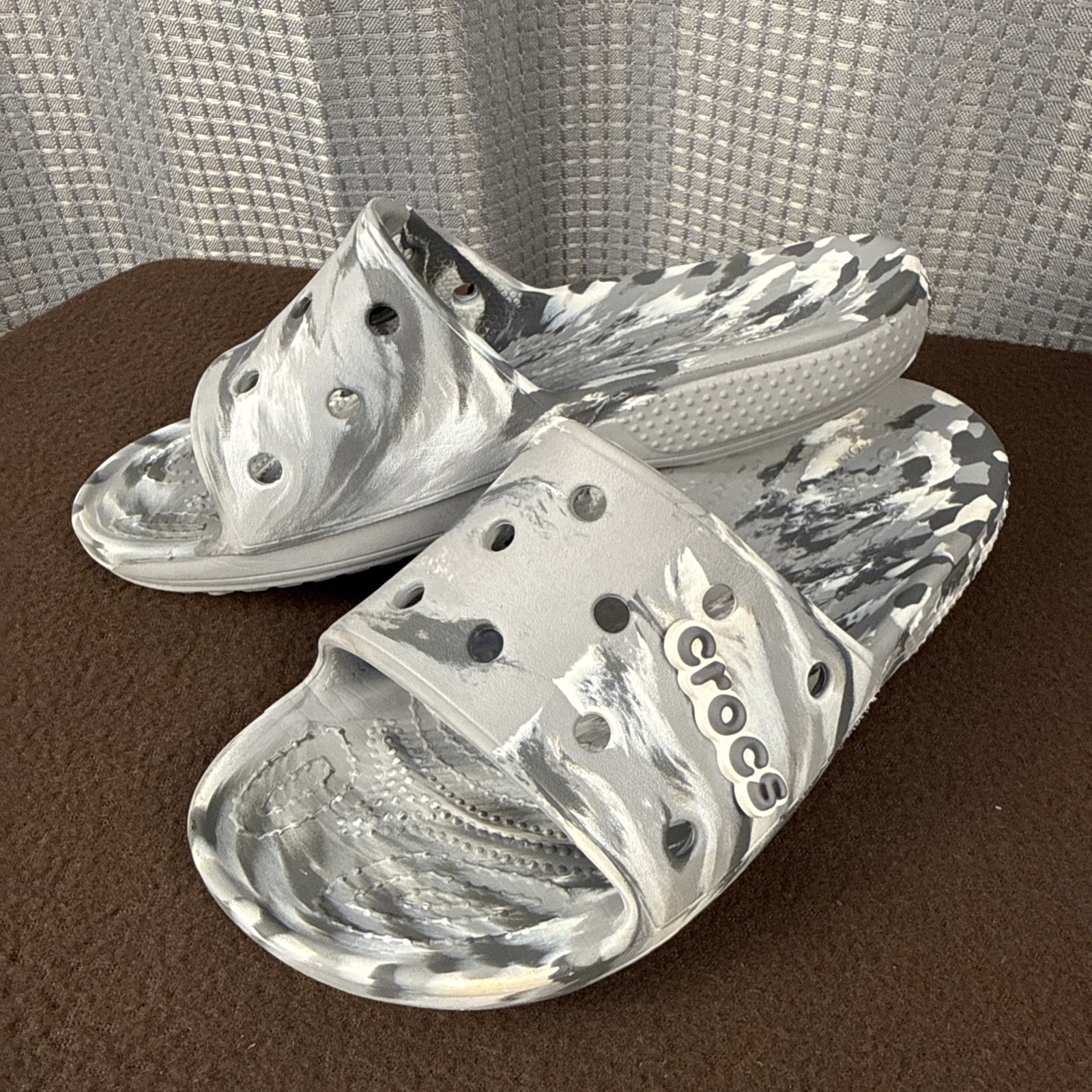 Crocs Marbled Slides Sandals Waterproof Slate Grey Gray Men-4/ Women-6