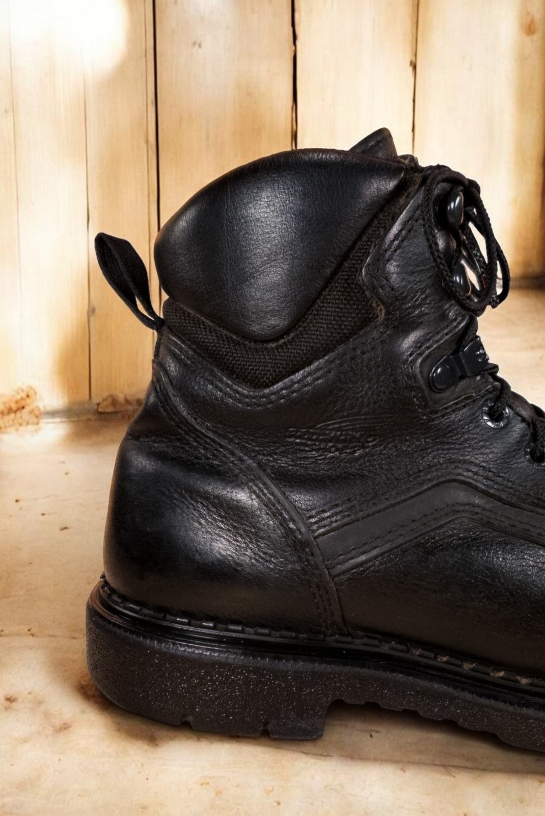 Red Wing 2223 Dynaforce Boots with Tuff Toe Size 10.5EE (Steel Toe) (USA)