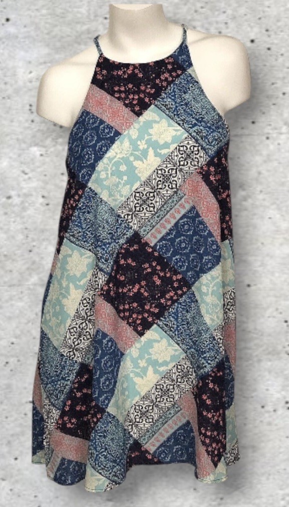 NWT WOMEN’S MOA MOA PATCHWORK MINI SWING DRESS SIZE LARGE MSRP $38.00