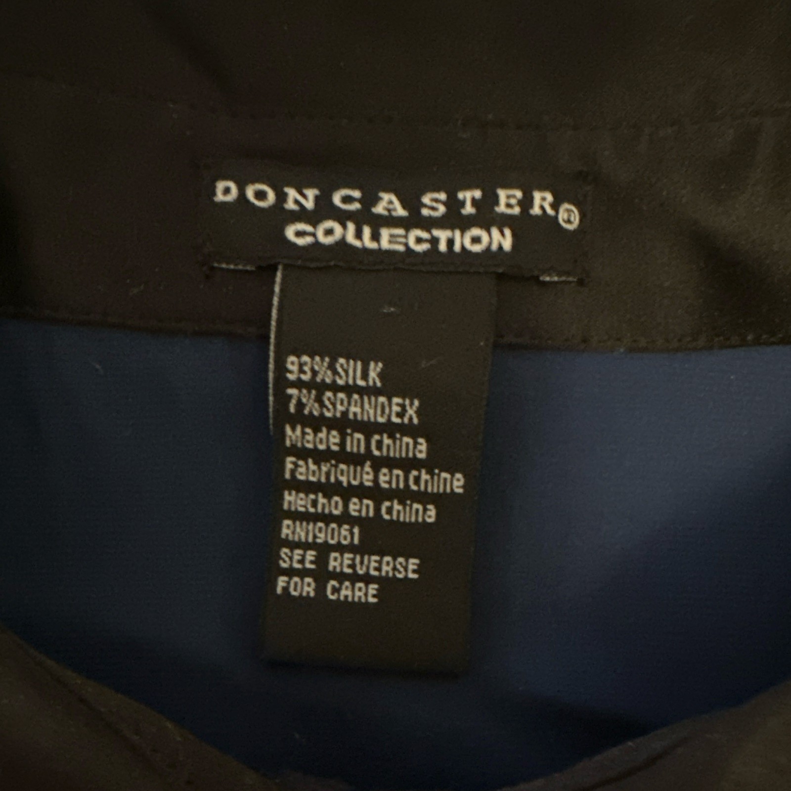 Doncaster Collection Women’s 10 Blue/Black Satin Silk/Spandex Collared Button LS