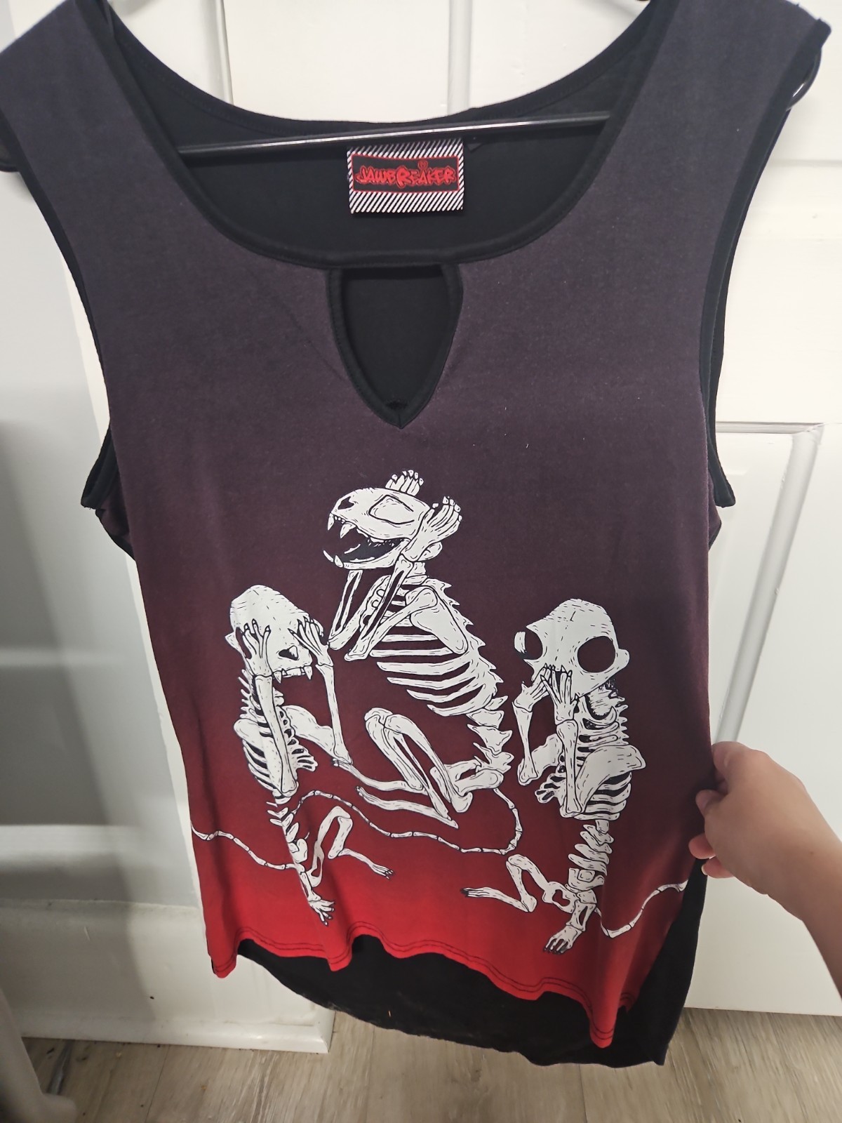 Jawbreaker Tank Top Hear No Evil High Low Cut Out Size Large L Ombre