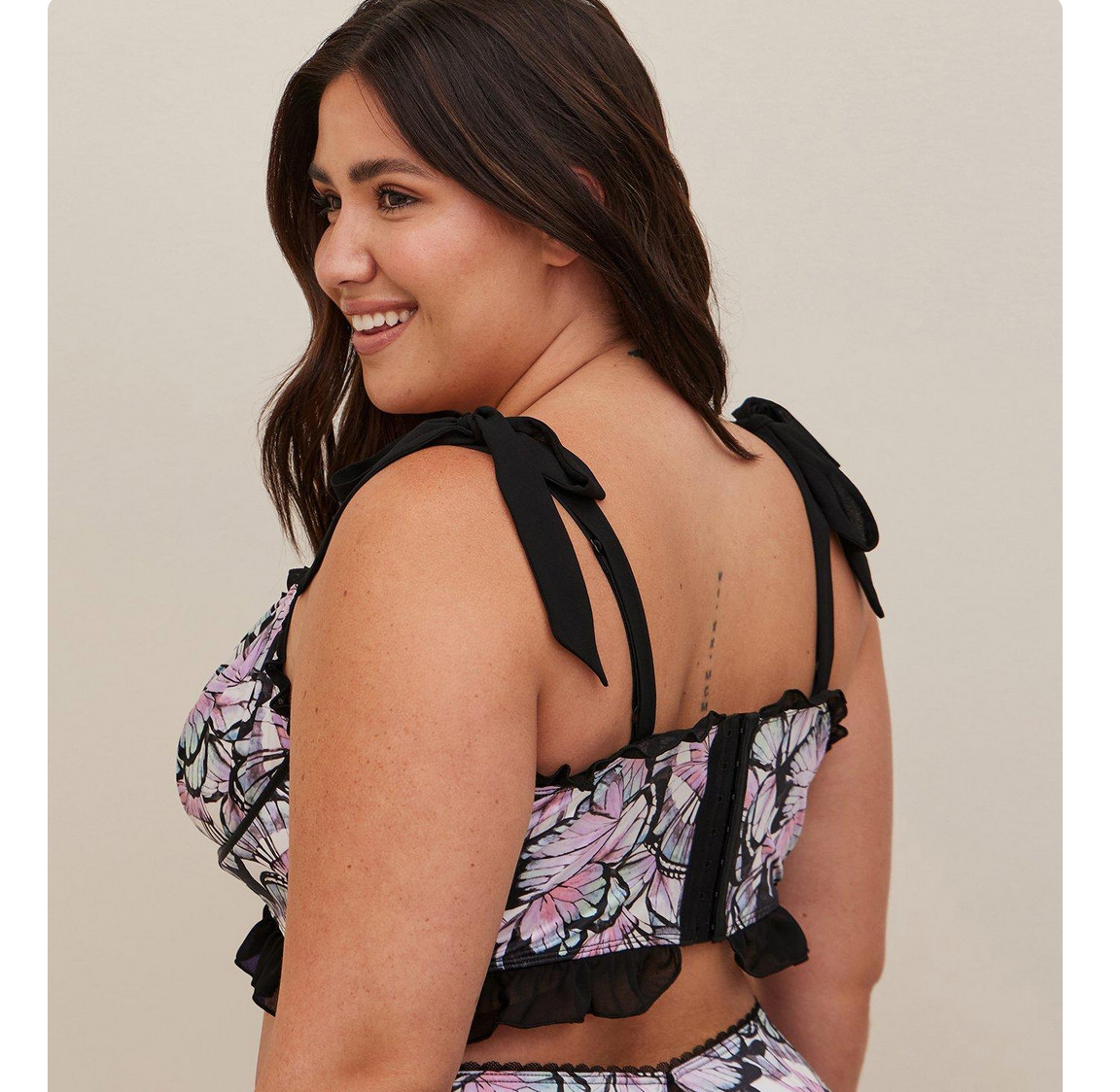 Torrid Underwire Ruffle Bra Bralette sz 1 Butterfly Windows Black Tie Strap NWT