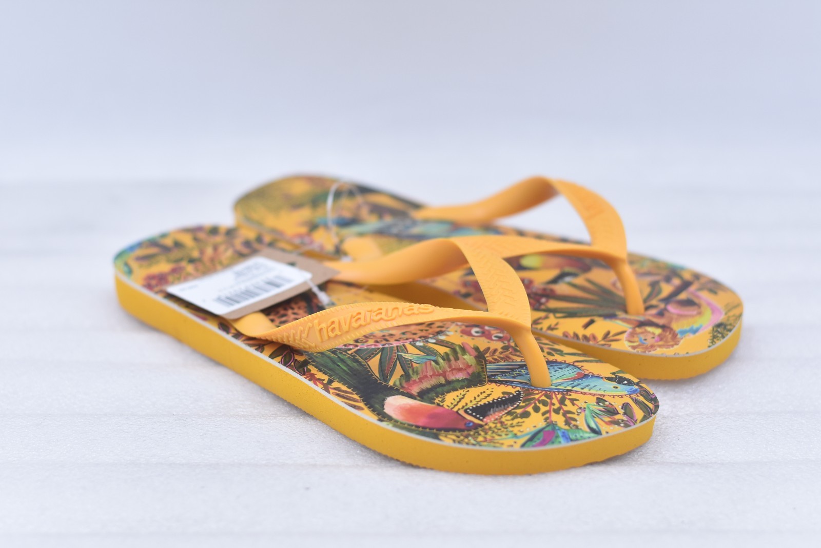 Womens Havaianas Dragon Slim Flip-Flop Sandals – Pop Yellow Size 9/10 (EU 41-42)