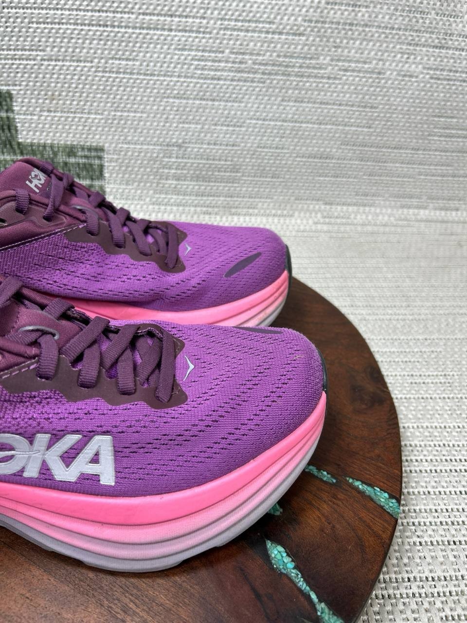 Hoka One One Shoes Womens Size 7 B Bondi 8 Beautyberry Mesh Running Sneaker