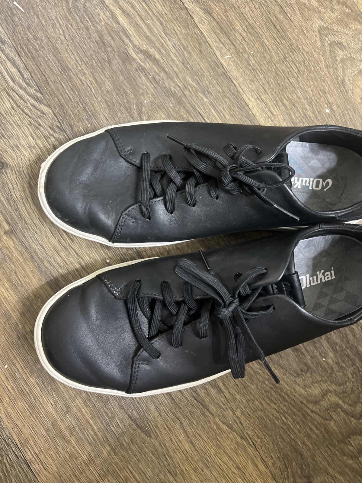 OluKai Lae‘ahi Lī ‘Ili EUC Waterproof Leather Sneakers Black Men’s 9.5 EUR 42.5