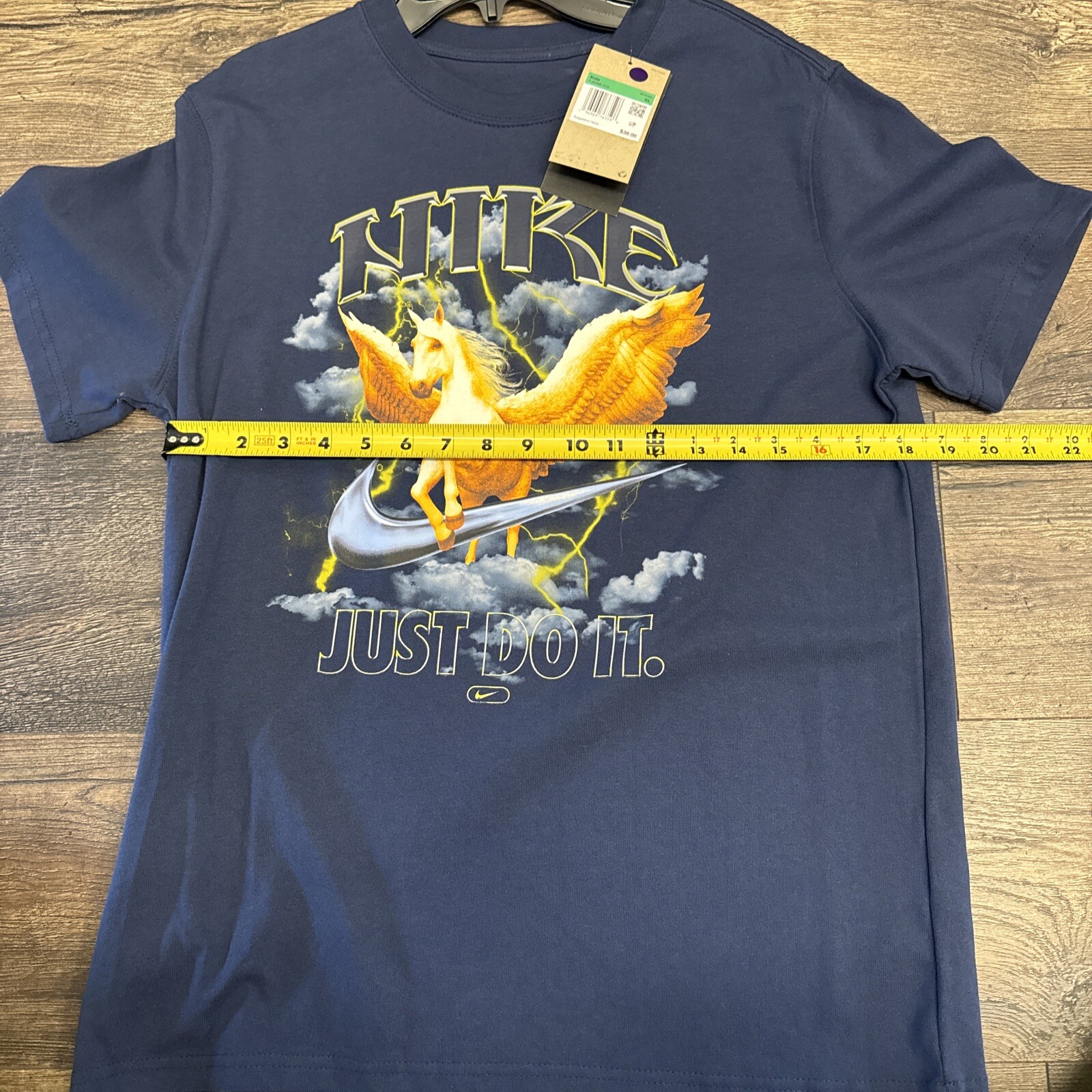 Nike Boys “Just Do It” Blue Short Sleeve T-Shirt Size XL Navy MSRP:$38.00 New