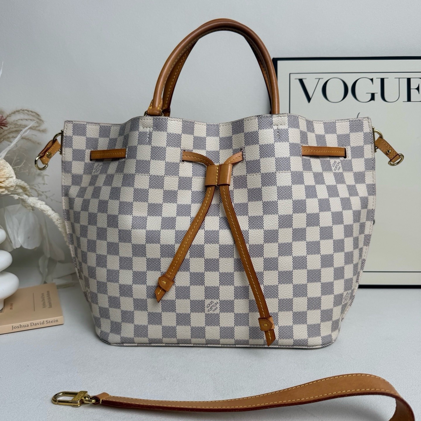 Louis Vuitton Pre-Owned Authentic Bucket Bag Free Tracked Shipping