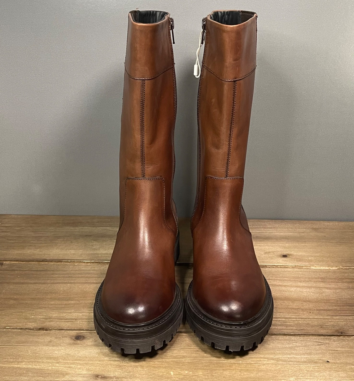 Geox Respira Women’s Boots Size 37 Brown Leather Mid Calf Chunky Lug Sole Zip Up