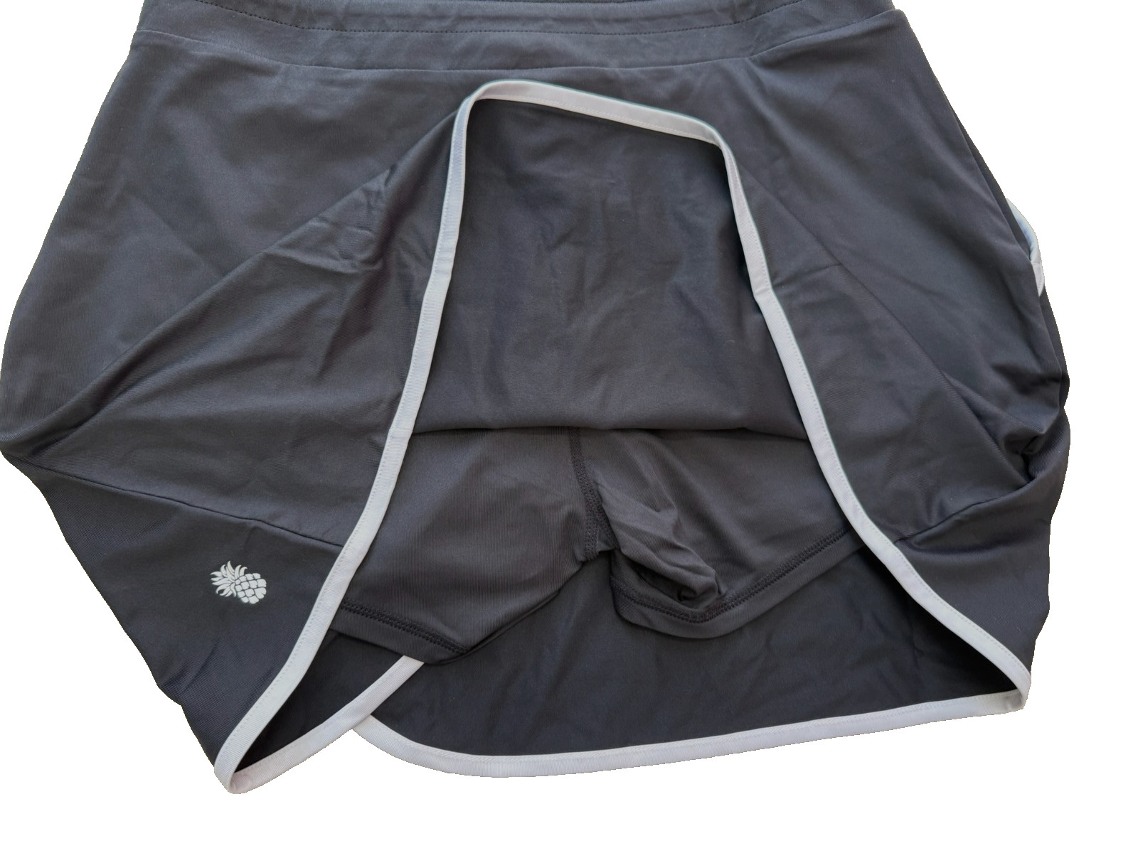 NWT NEW Tommy Bahama ABBY JERSEY skort M MEDIUM blended fabric SUN SHELTER