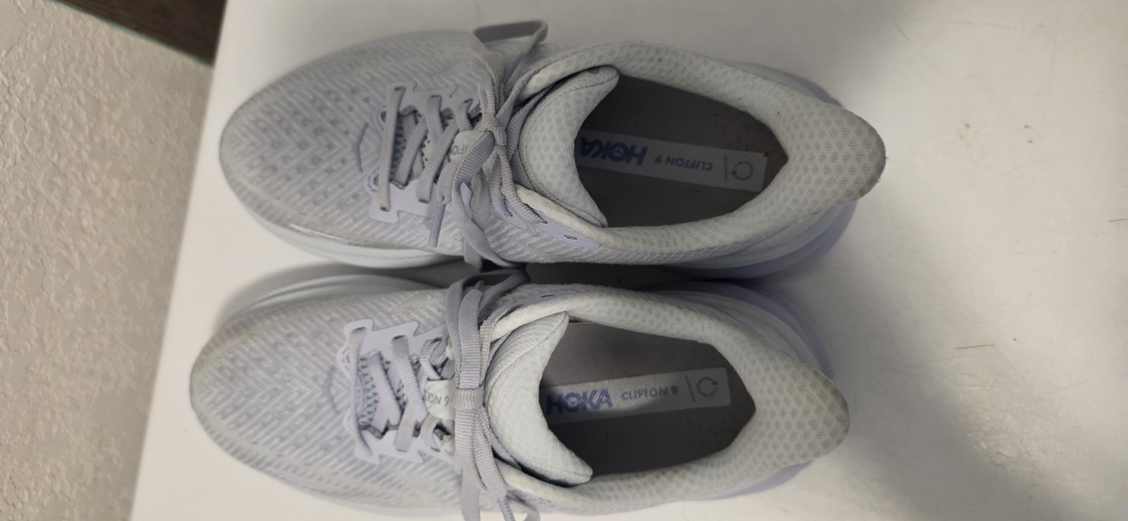 Hoka One One Clifton Women’s Walking Running Nurses Shoes Sneakers 7.5 Purple
