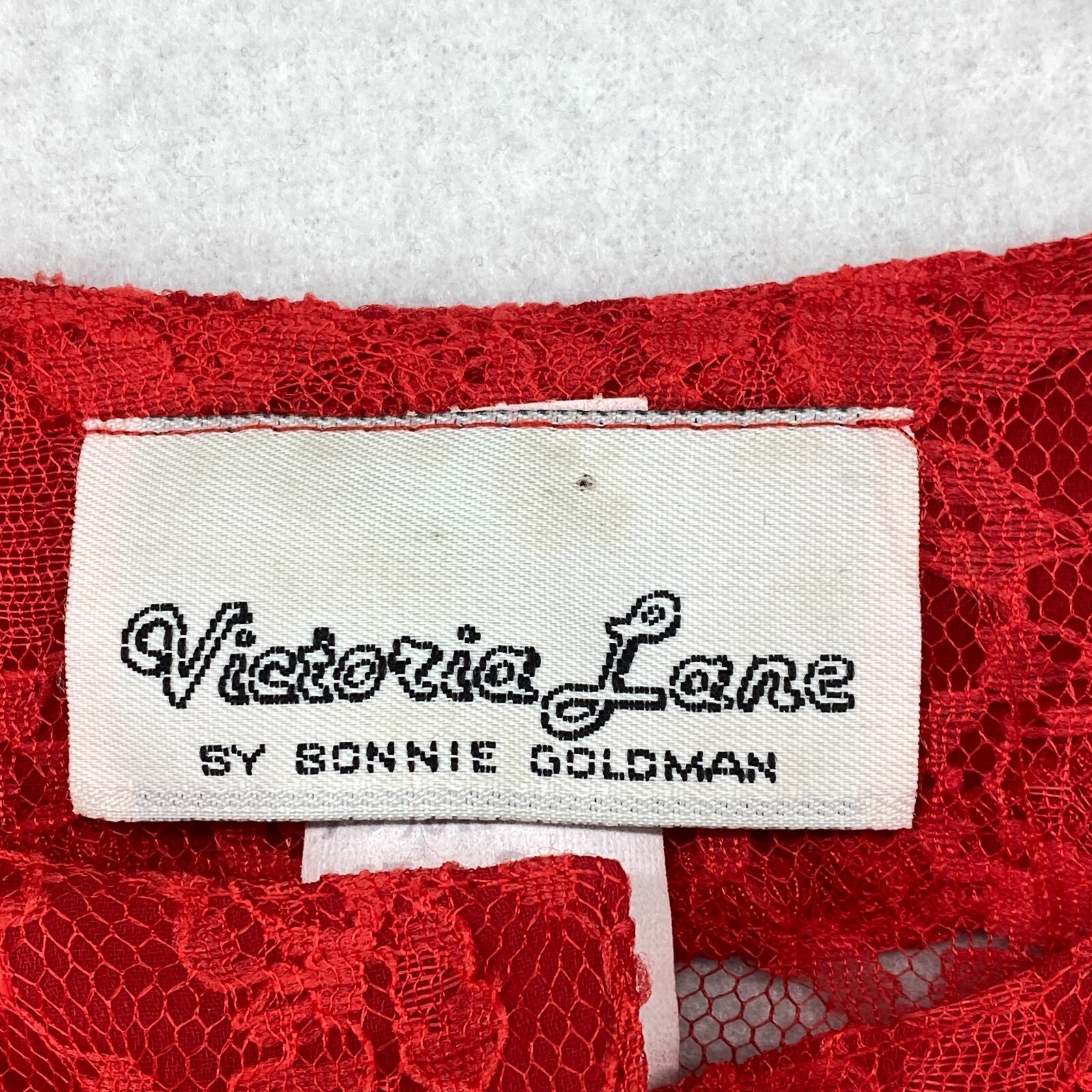 VICTORIA LANE BONNIE GOLDMAN Top S Sheer Lace Floral Button Up Long Sleeve Red