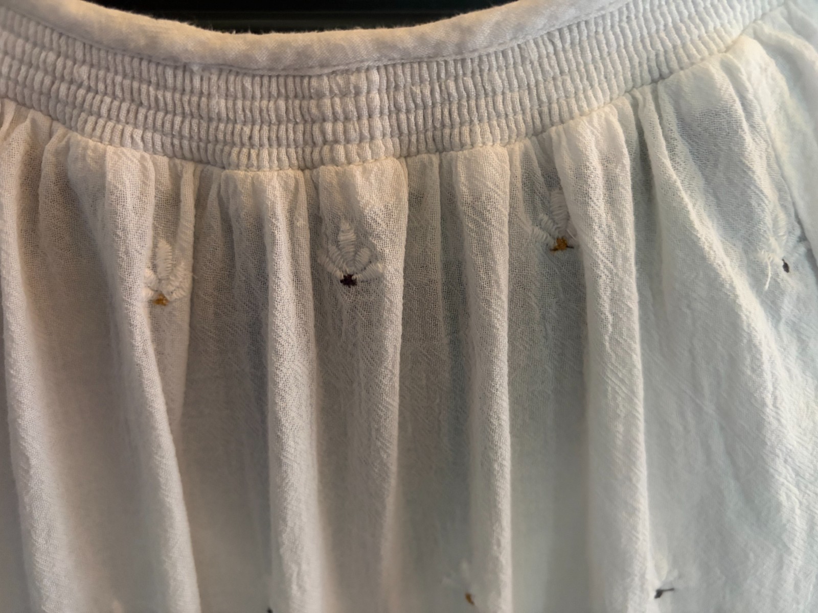 Lucky Brand Boho White Eyelet Embroidered Peasant Bouse Cotton Embroidered Med