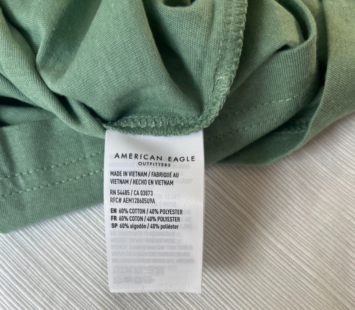 American Eagle Outfitters Men’s Super Soft Graphic T-Shirt Size M Cotton Blend