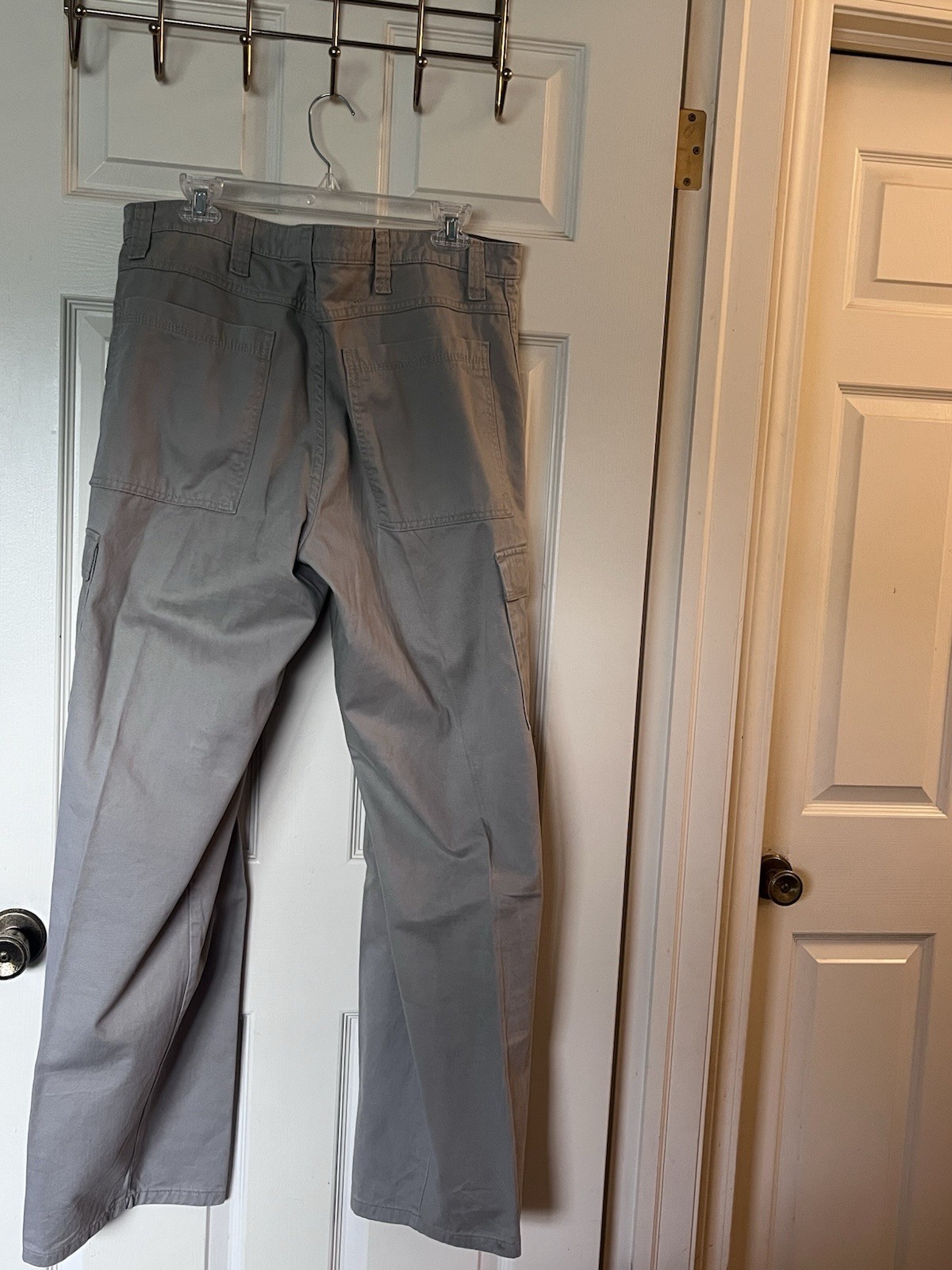 Wrangler Men’s EUC Legacy Cargo Twill Pants in Khaki Tan – 36 x 32