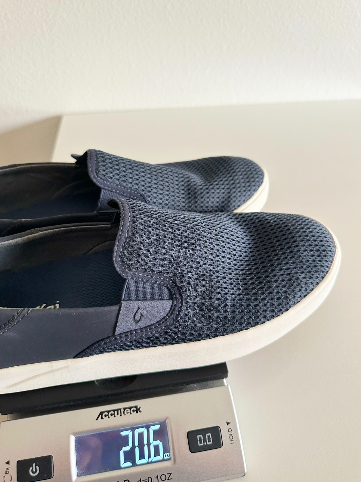 OLUKAI Lae’ahi Men’s Pavement Slip On Sneakers Convertible Blue Depth Men’s 10.5