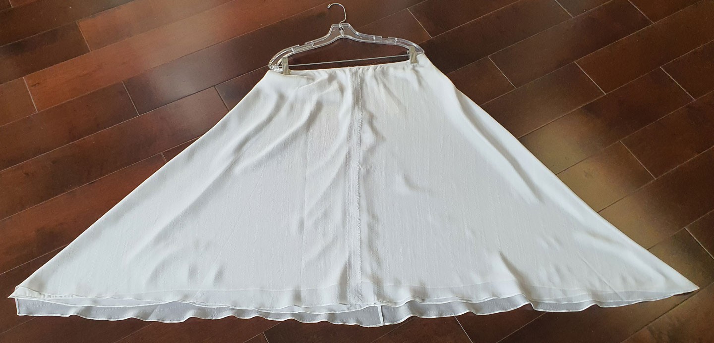 MAGASCHONI SILK SKIRT PALE BLUE FULLY LINED size 10 – NWT