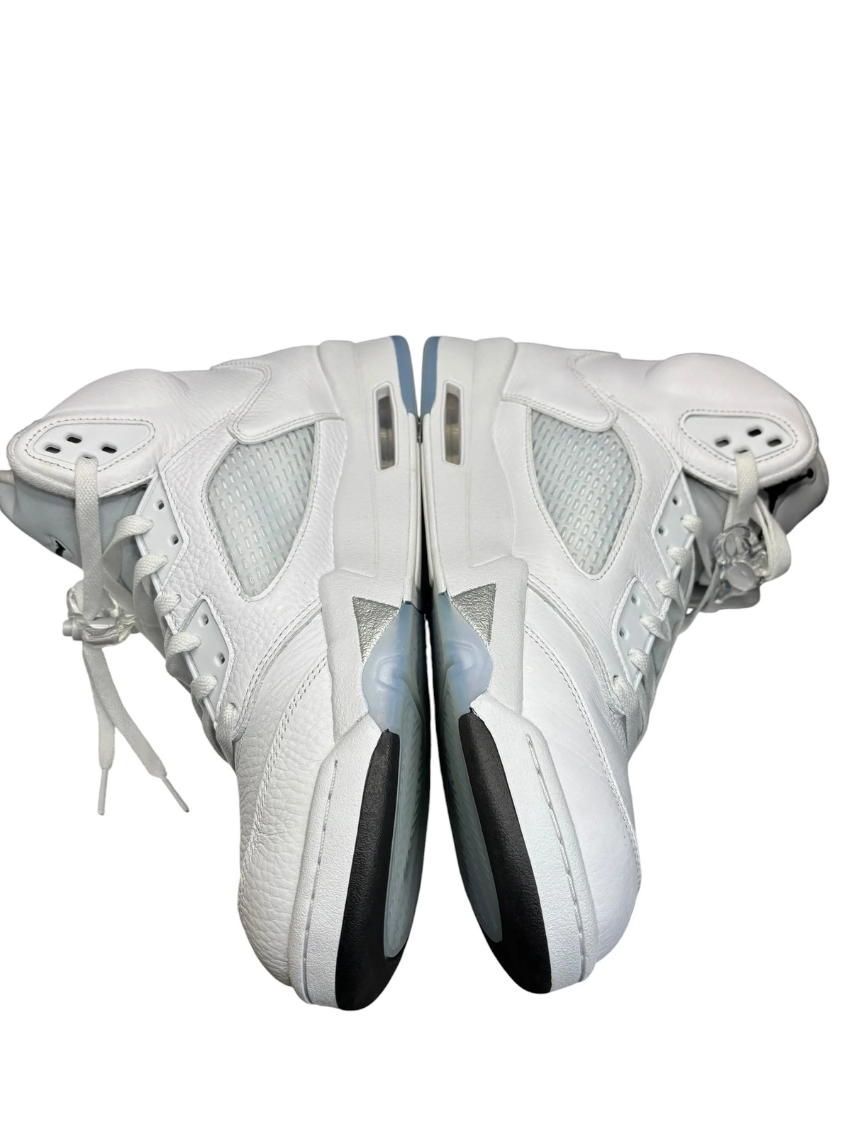 Jordan 5 Retro White Metallic (2026) size 13 – Used/Worn