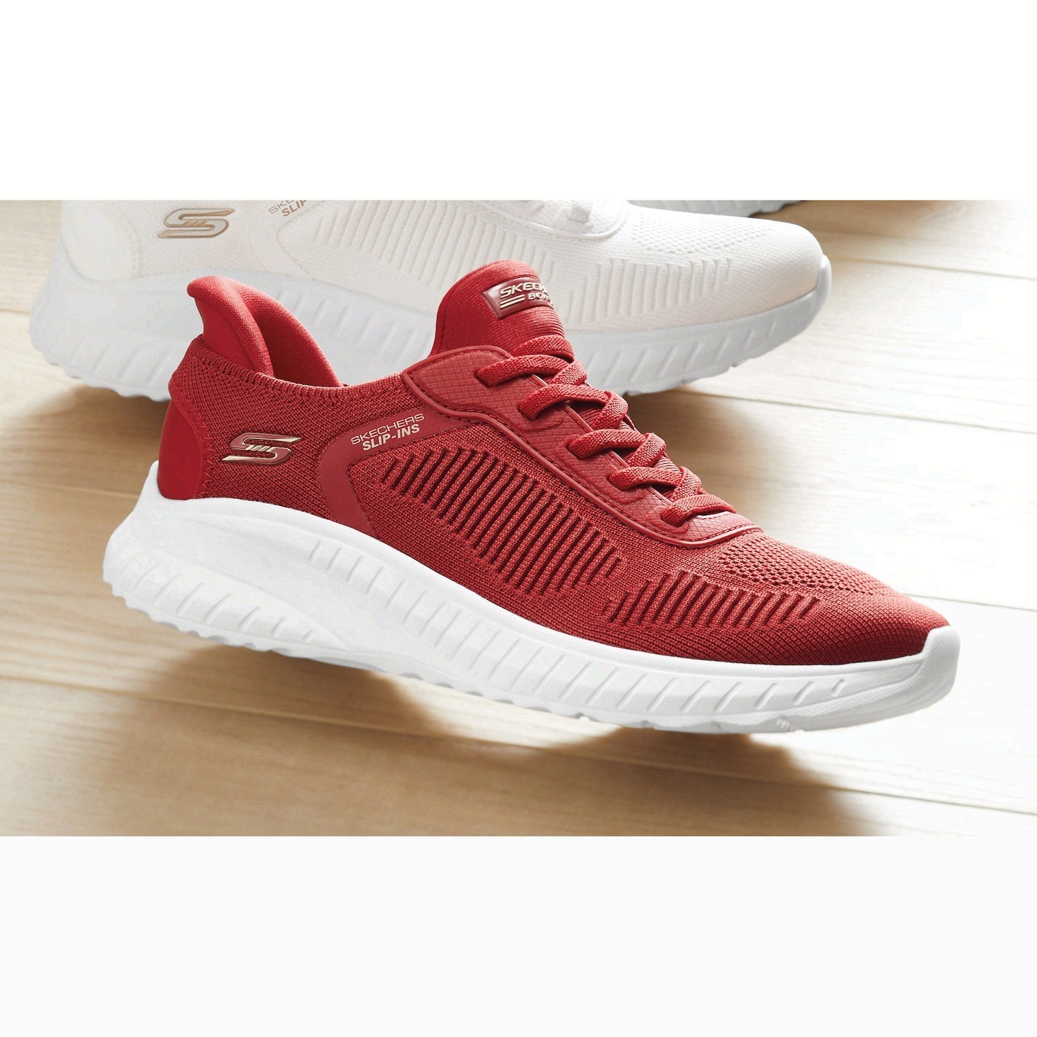 Authentic BOBS Sport Squad Chaos Slip Ins by Skechers NO IMPORT FEE