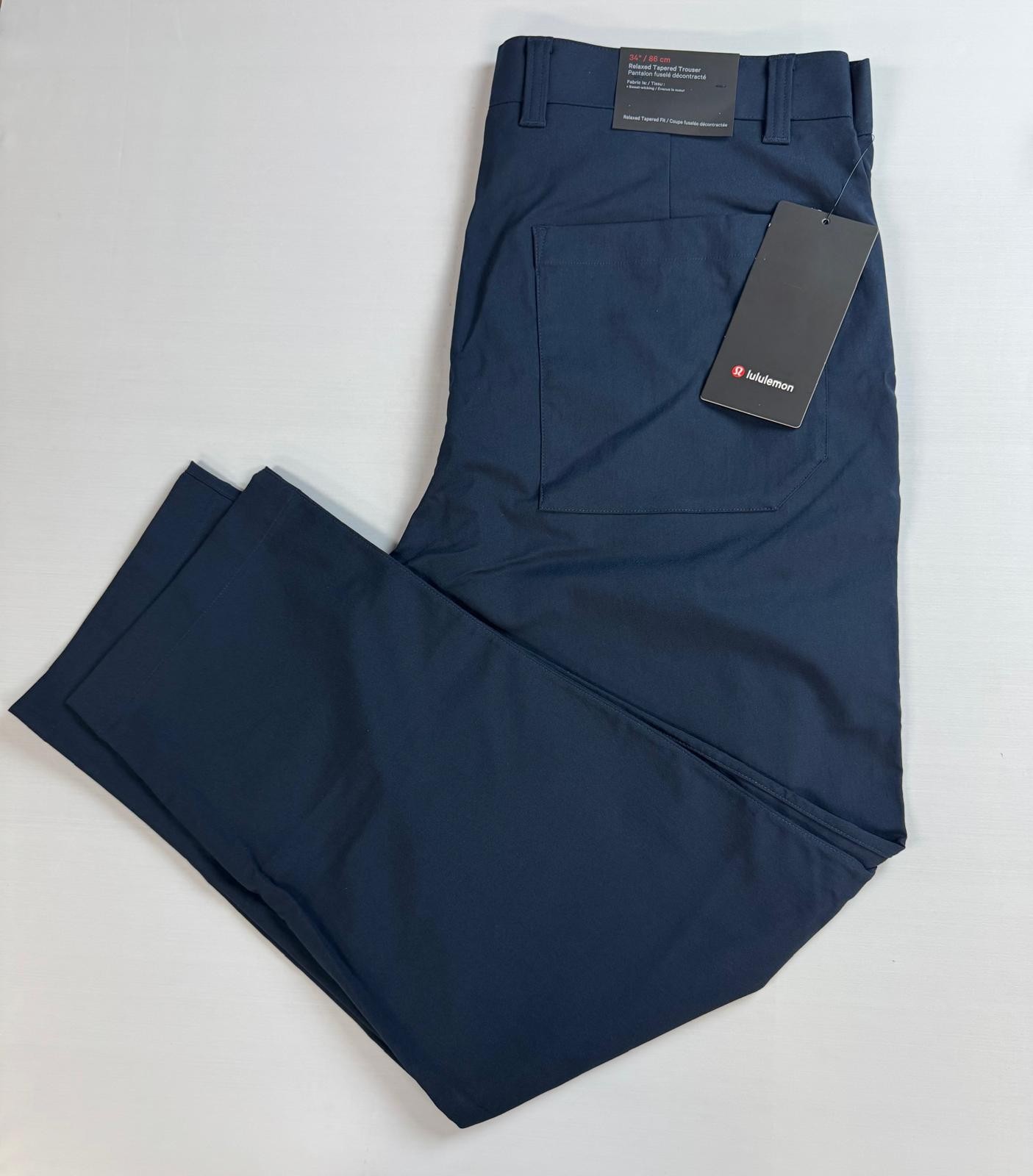 lululemon Relaxed-Tapered Smooth Twill Trouser 27″ True Navy Size 34. LM5AN1S