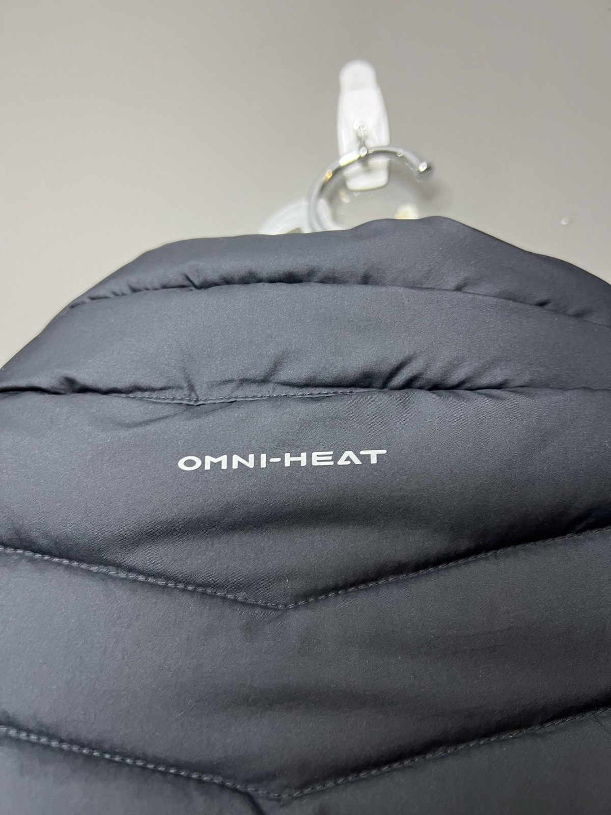 Columbia Vest Mens 2XL Black Omni-Heat Puffer Insulated Zip Pockets Lightweight