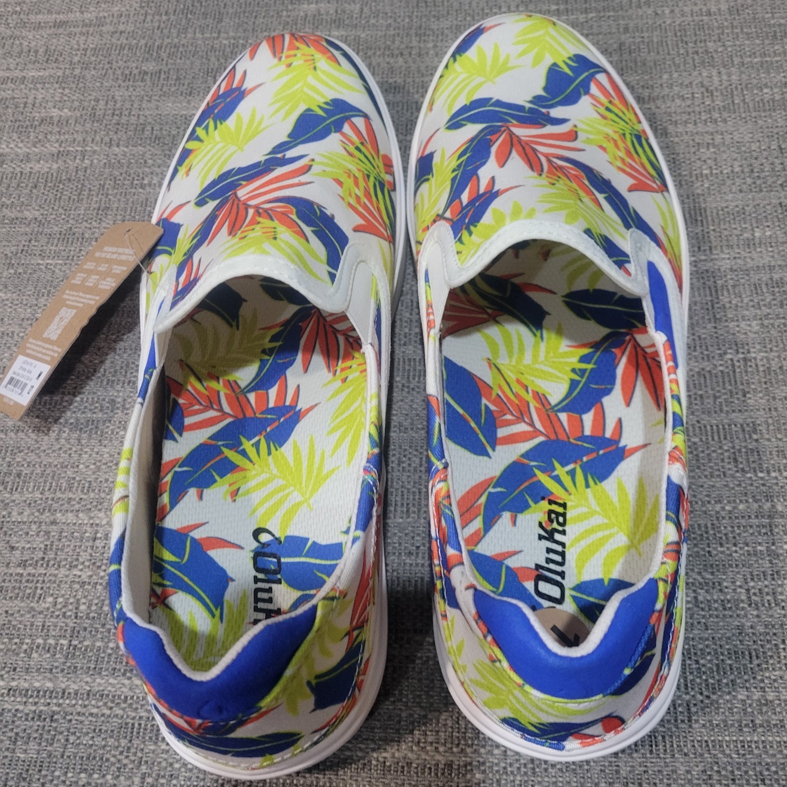 OluKai Lae’ahi Pa’i Men’s Size 10 Swell/Aloha Shoes Floral
